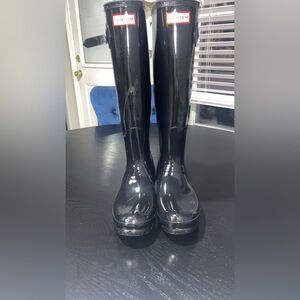 Hunter Black Glossy Footwear